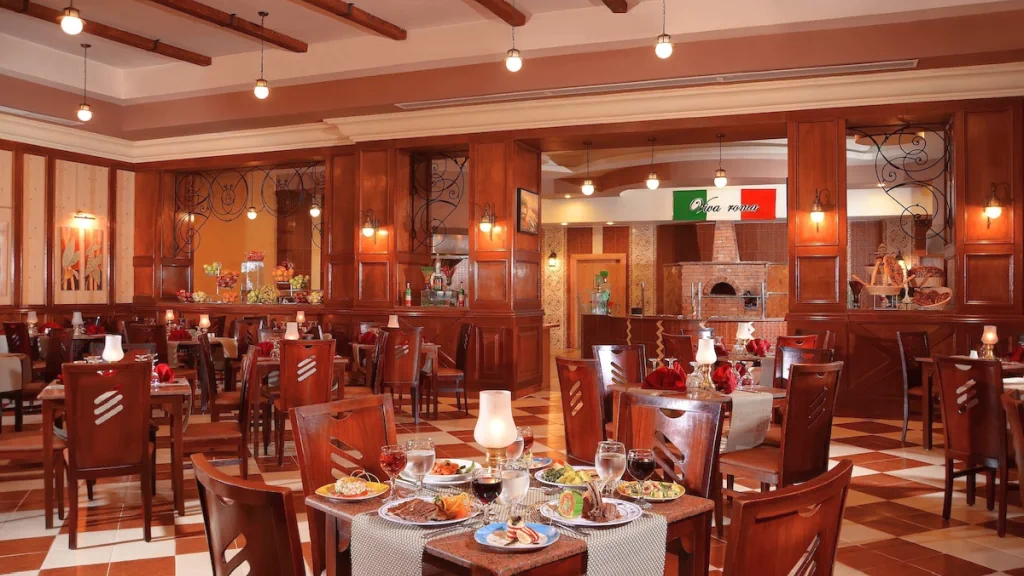 الفندق الباتروس بالاس ريزورت - الغردقة